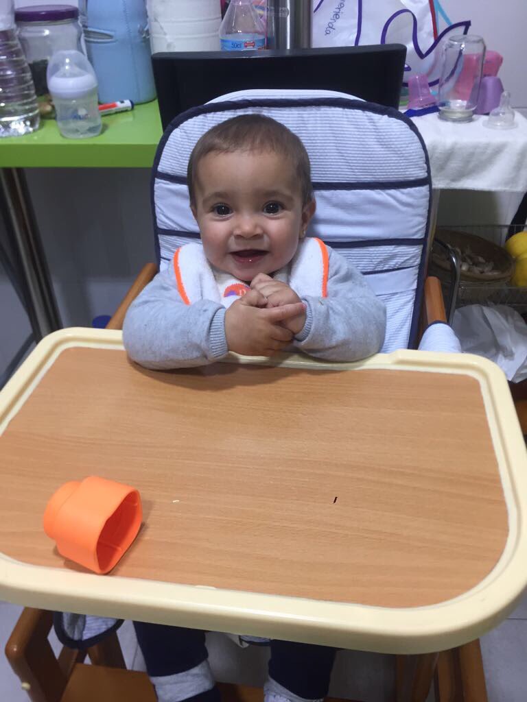 xty_na86's tweet photo. #papconpabloguerola necesito ese iPhone 7  para hacerle fotos a mi pequeña!!! https://t.co/UDjJsm0KTj
