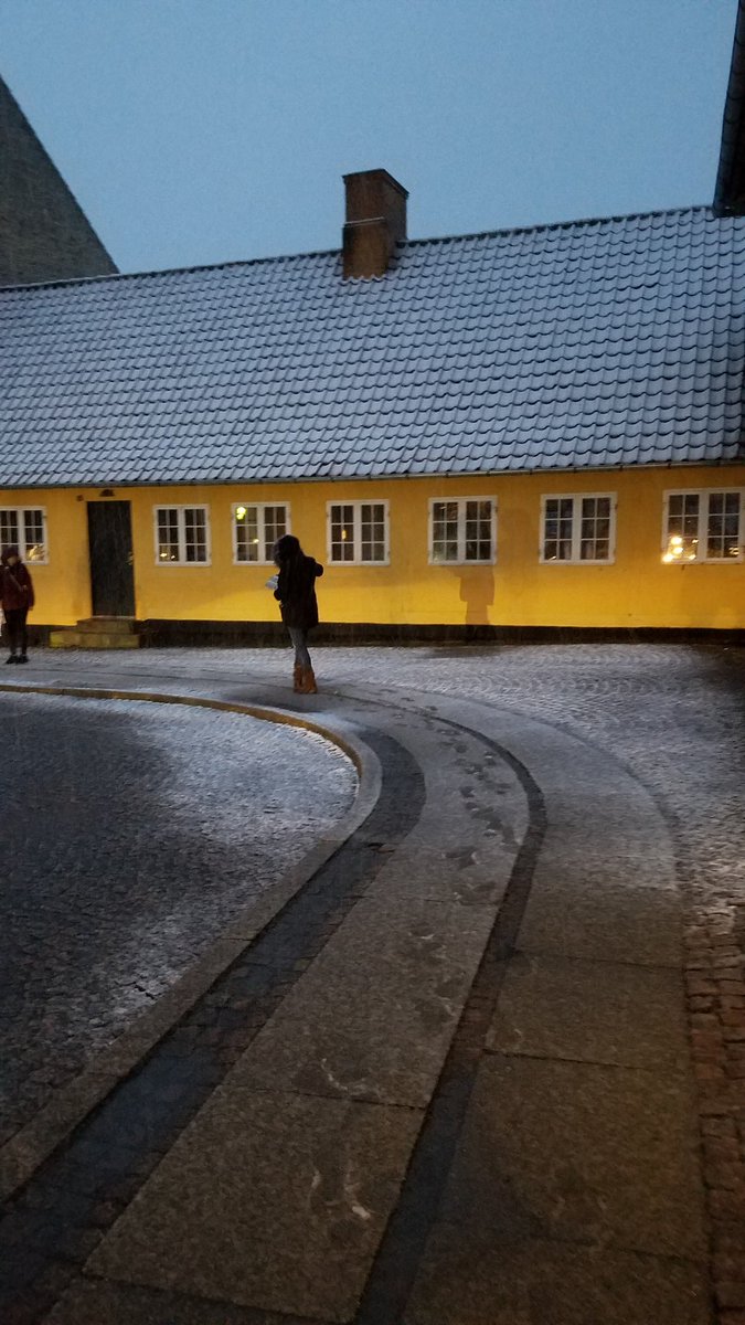 MPH_Soroe's tweet photo. It snowed tonight. We've seen EVERY type of weather on this trip! #MPHtoDenmark https://t.co/m4SoohIkTp