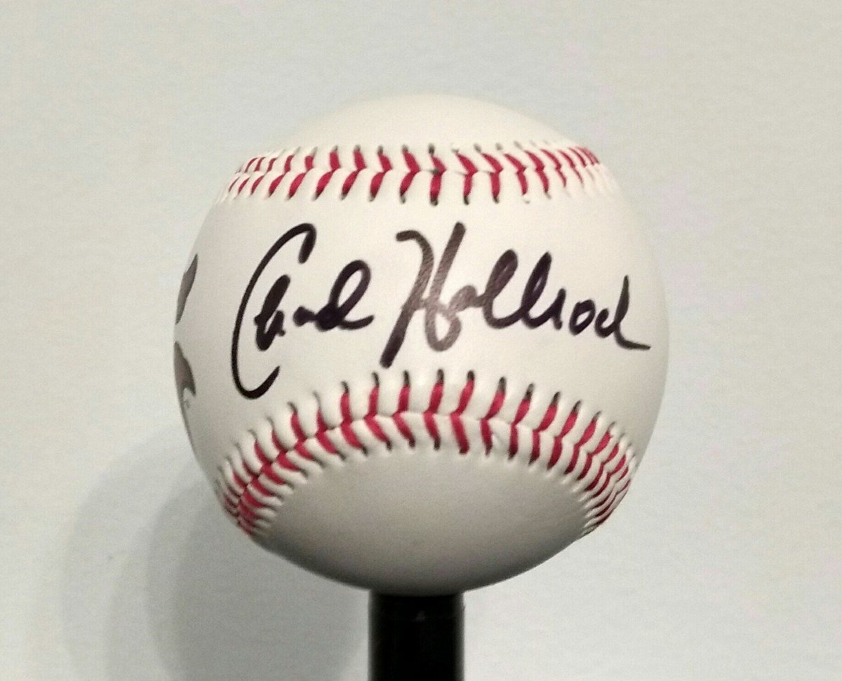 RobbeeeRob's tweet photo. Thank you @GamecocksOnline @GamecockBasebll @cholbrook2 ! We got our baseball today from the #SCopeningDay contest. https://t.co/Qe3mOECwyp