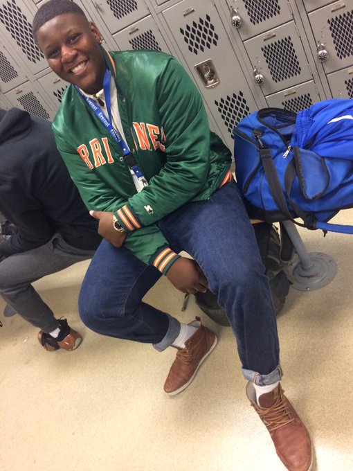 Watch 𝔇𝔞 𝔡𝔬𝔫 🥷🏾🍃's leaked NSFW photo on TwXstars