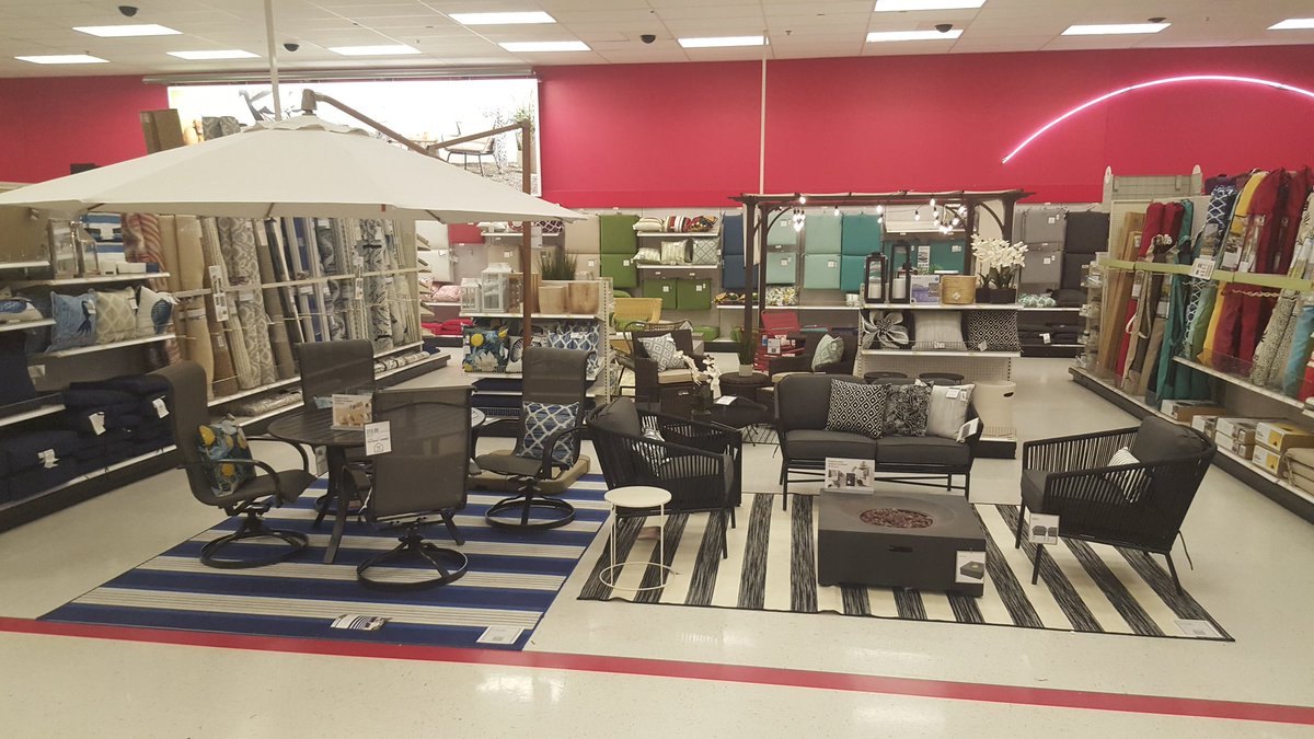 My Plano team is off the hook . outdoor living at its finest!#2268 #sundayzfundayz <a href="/JasSidhu246/">Jas Sidhu</a> <a href="/GuenetteMelanie/">Melanie Guenette</a> @tracyacurry1 <a href="/angel_yanke/">Angel</a>