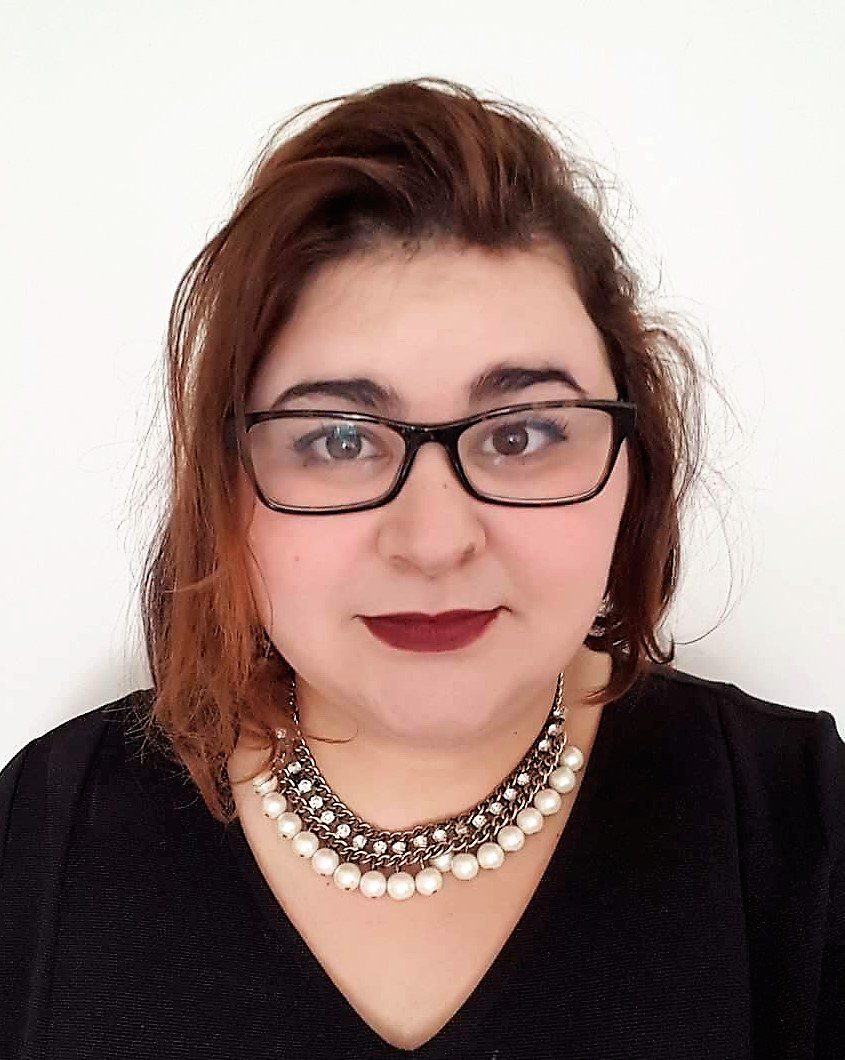 erelooking's tweet image. Claire, avant/après pour un cours d'auto maquillage de une heure !