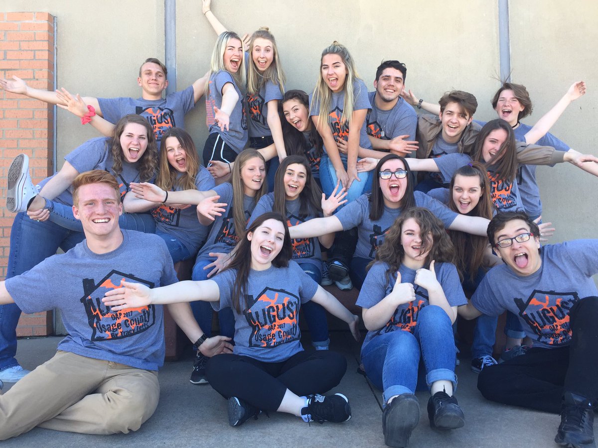 BurkHSTheatre's tweet image. Wow what an amazing performance tonight! So proud of our BHS Thespians! BIG thanks to all who came out to support us! #oap2017 #chookas