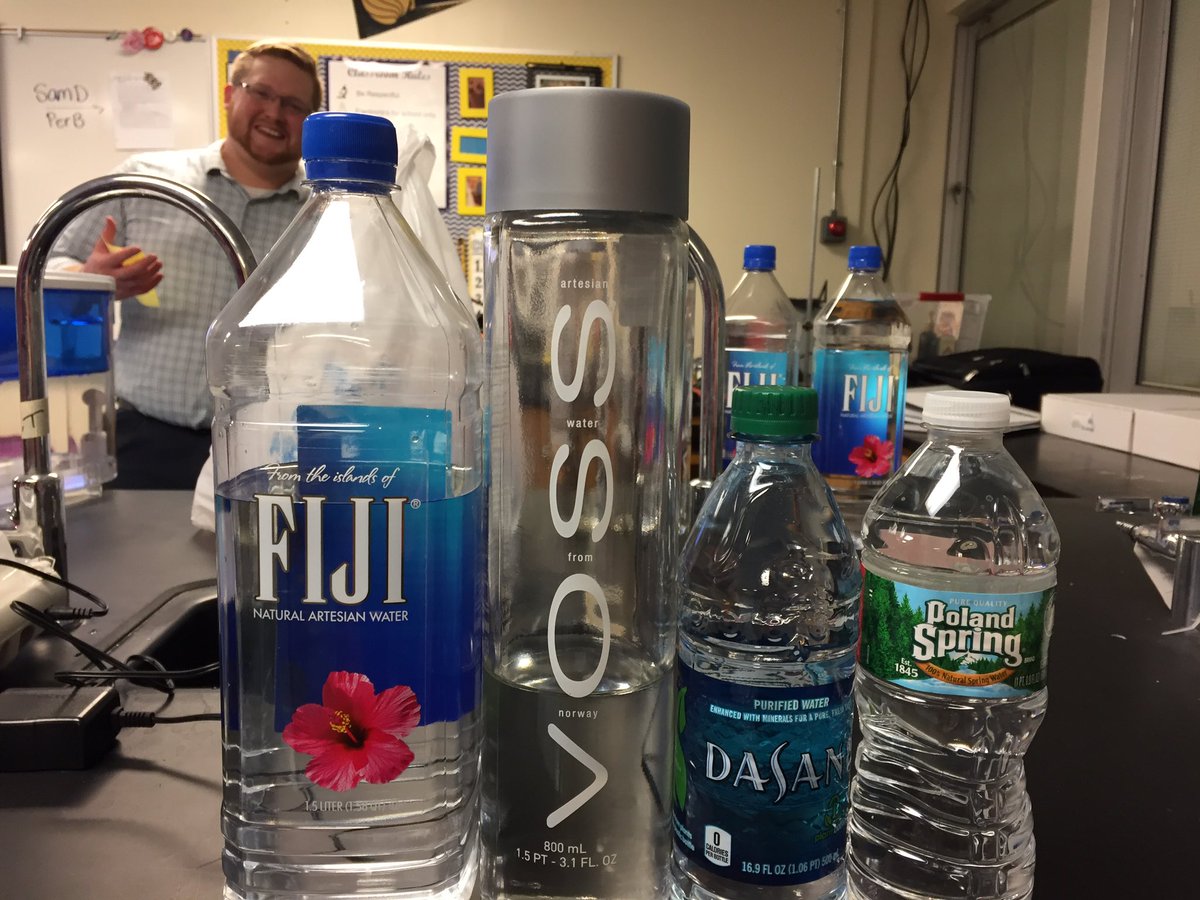 A successful night of water tests! #collsedu <a href="/holliehirsh/">hollie hirsh</a> <a href="/beswickbio/">Bridget Beswick</a> <a href="/MrCoachKlineCHS/">Bradley Kline</a>