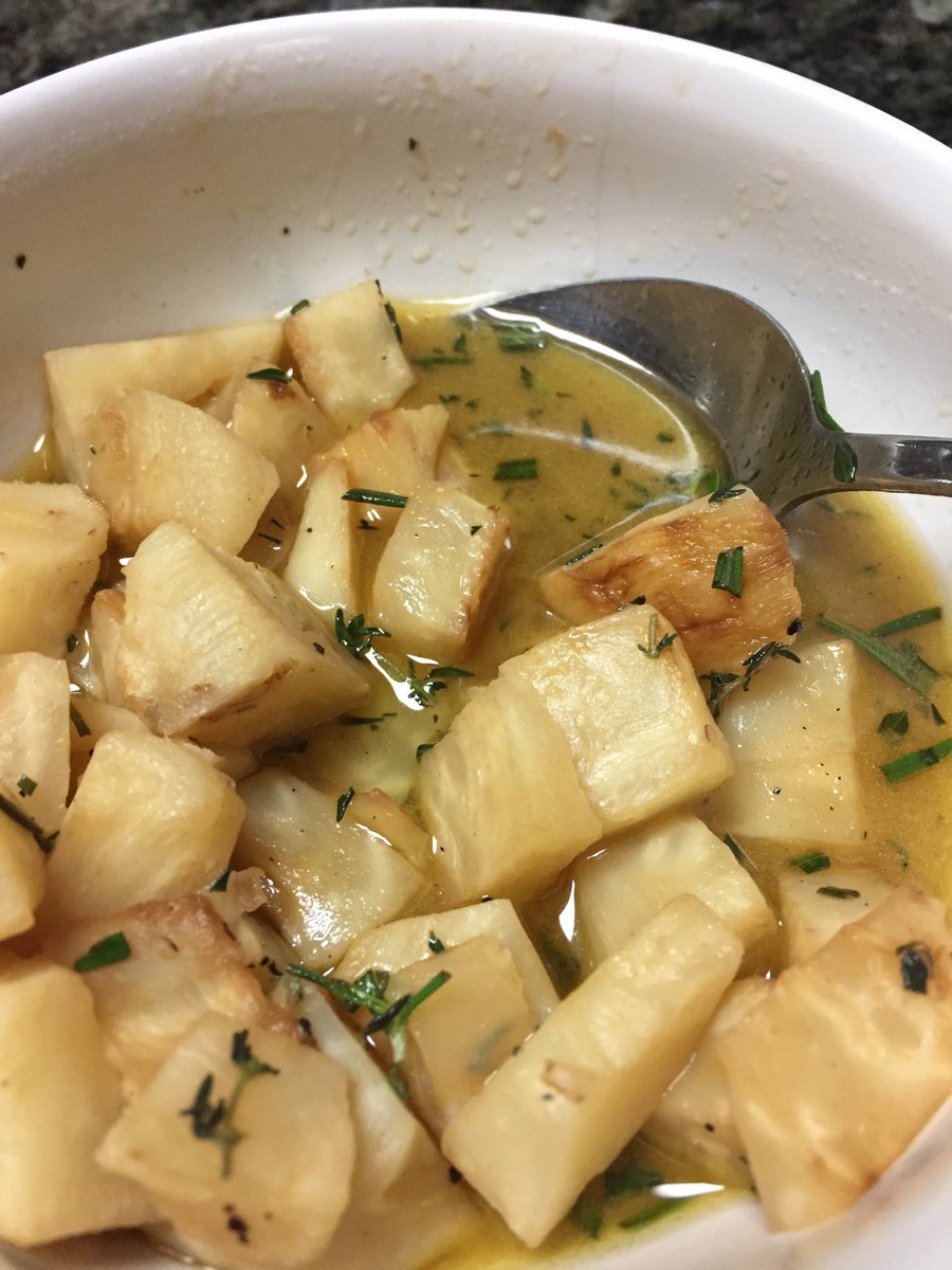 GrowEatTravel's tweet photo. It may be ugly, but boy does it taste good. Perfect with tonight's #wienerschnitzel. #braised #spikedwithhardcider #dontjudgeabookbyitscover https://t.co/ZNcINgG13G