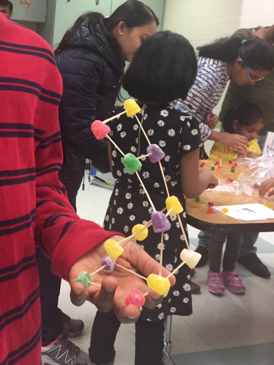 kerincleary's tweet photo. GB Math, science, tech night...gr8 work! It supports a phone!!! #DLDay #sbdld @SBSDGB https://t.co/IJk4LQUAOe