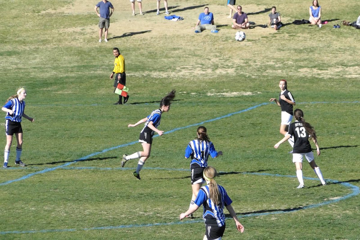 eaganwaveu17's tweet photo. Happy birthday to one of the fam members! @ErykaQuick You bring so much laughter to the team❤ https://t.co/0bmpMFCn4I