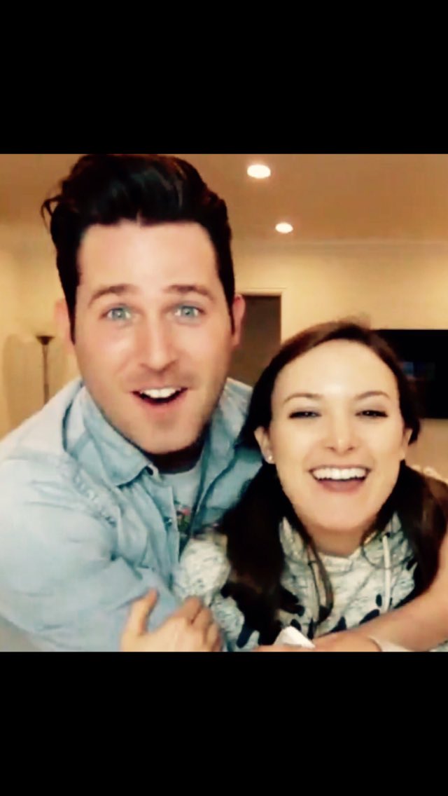 harr7styles's tweet photo. AHHH I LOVE YOU GUYS SO MUCH .JOSH YOU ARE SO CUTE !!! @JoshuaDtown @ErinElyse1130 #ripjdebeard https://t.co/kNnvpm8O5J