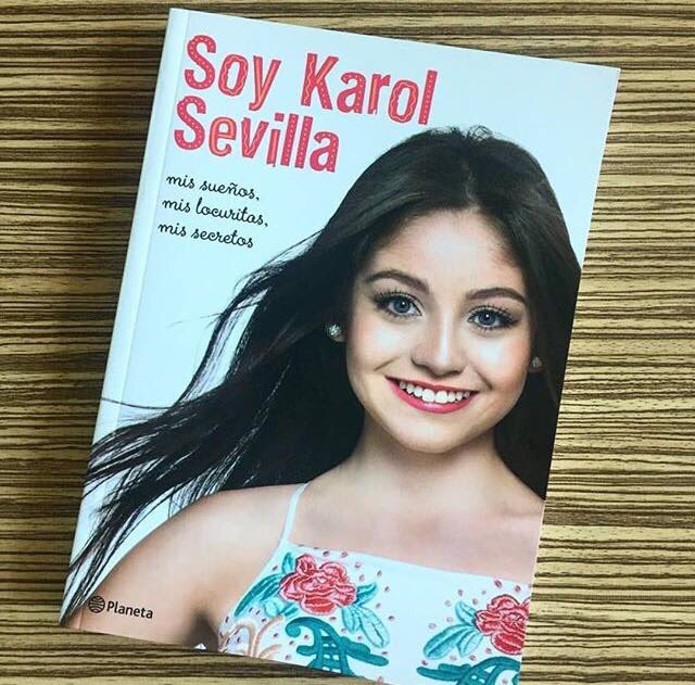 TalentofSevilla's tweet photo. @karolsevilla QUIERO TENER TU LIBRO EN MIS MANOS ! LO QUIERO EN BELGICA POR FAVOR https://t.co/obq1pg1PQA