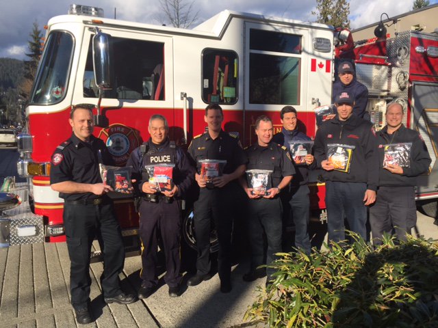 DNVFRS's tweet photo. DNVFRS announces all fire trucks will now carry Warming Kits to aid those most vulnerable to cold and inclement weather. https://t.co/rMYh4nbY0B