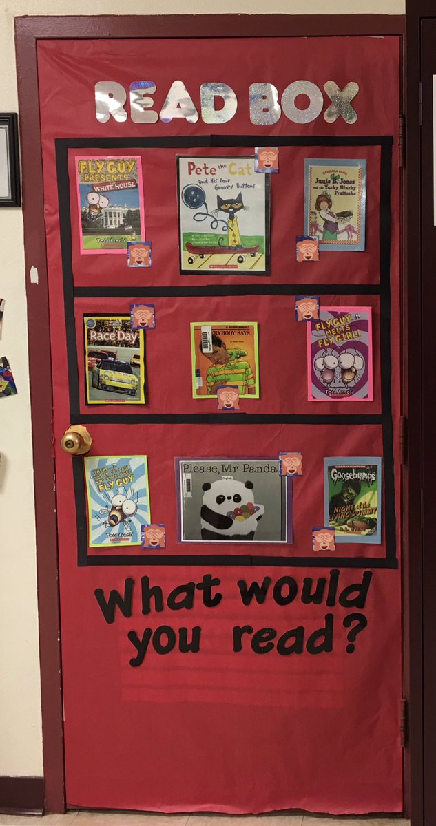 Emily_Stevensen's tweet photo. Our 2nd grade door that was decorated for I Love to Read month! #2ndchat #2ndgrade #BOPSchool #ilovetoreadmonth https://t.co/uOJYyl86yM