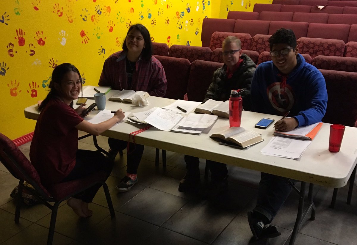 SGNH_Houston's tweet photo. Training leaders to fulfill the Great Commission! 😊📖✔️🙌🏼☕️💯😇 https://t.co/pLGR50Mtex