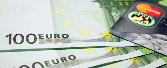 MileCards's tweet image. No foreign fees AND no annual fees?  Here are 5 cards with good rewards too milecards.com/1588434853/5-b…