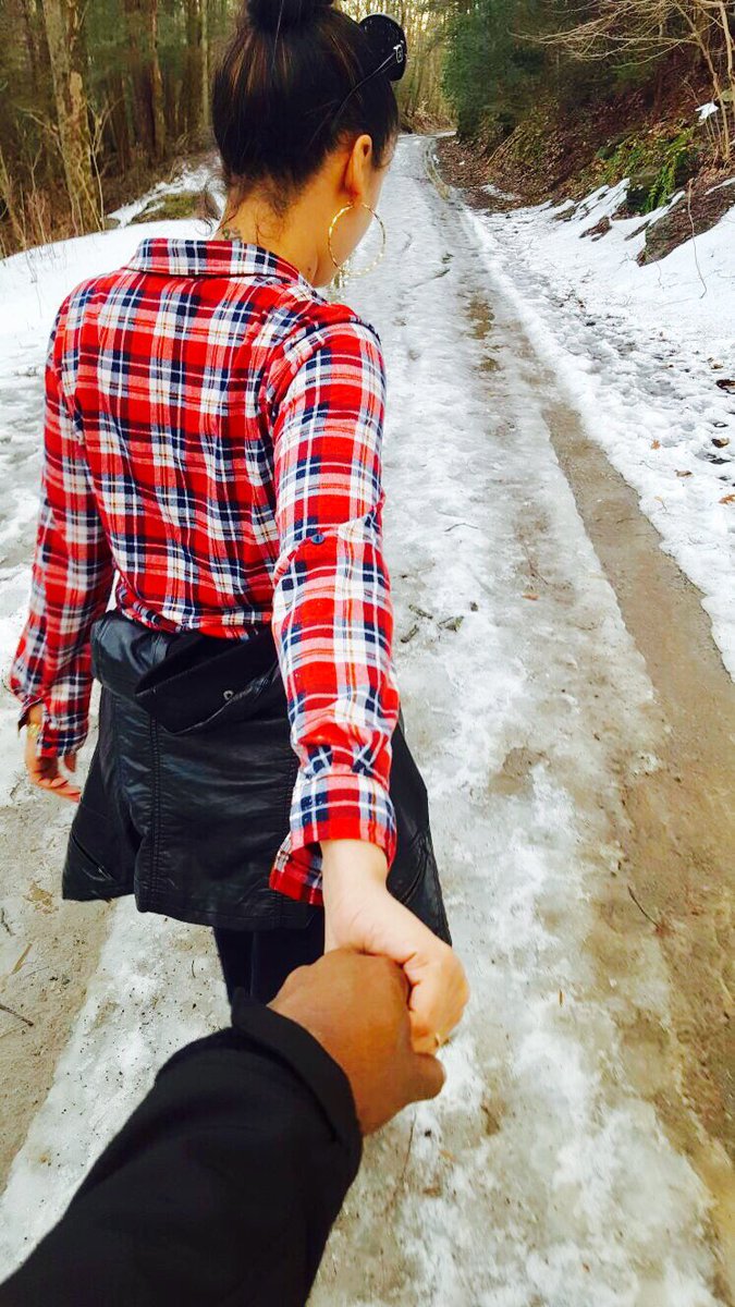 babyslanguage's tweet photo. We took the road less travelled by... https://t.co/l0GlK7n3Jo