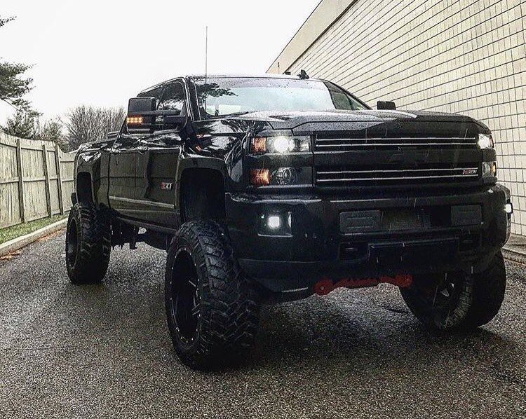 DirtymaxTrucks's tweet photo. Need this truck in my driveway 😍🔥 https://t.co/mq3raJ1qyS