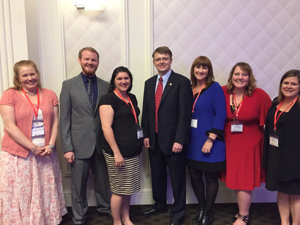 hilary nixon tweet media