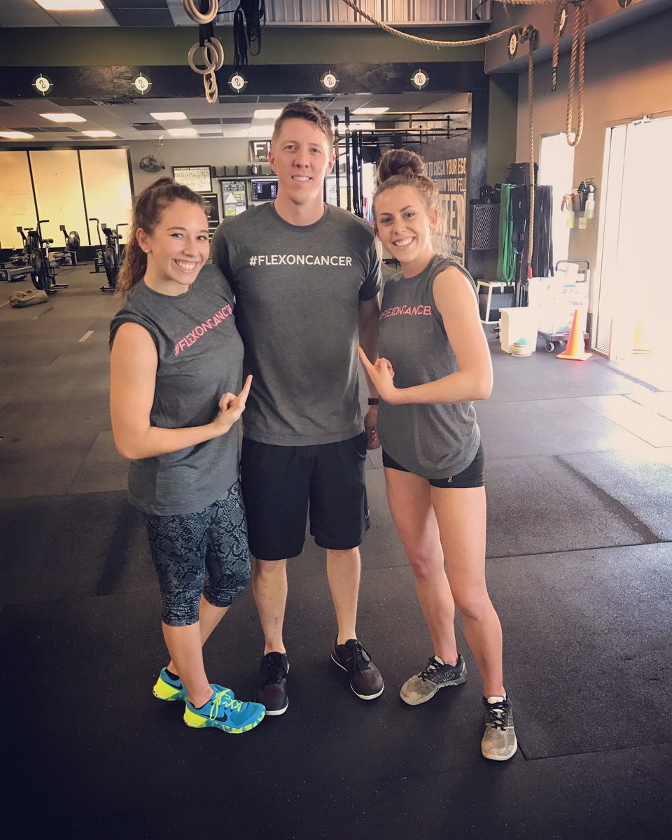 _JHokanson's tweet image. Supporting my friends @JessWulke and Brett Wulke today at #crossfitontheplains #flexoncancer