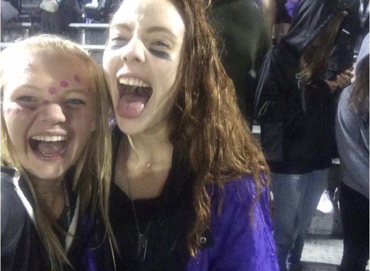 Suzanne_Brown14's tweet photo. HBD to the chica who lives life like no one is watching and who's always been there for me! Love u so much! 🎉🎂🎁😘 https://t.co/gmUtAhJrhe