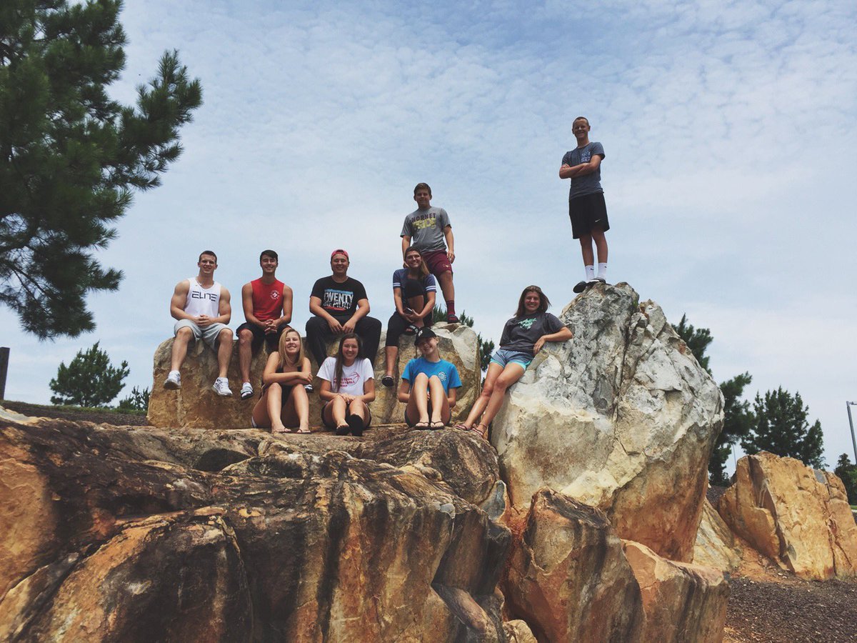 HannahEBagley's tweet image. Can I move to South Carolina yet? #ciubound