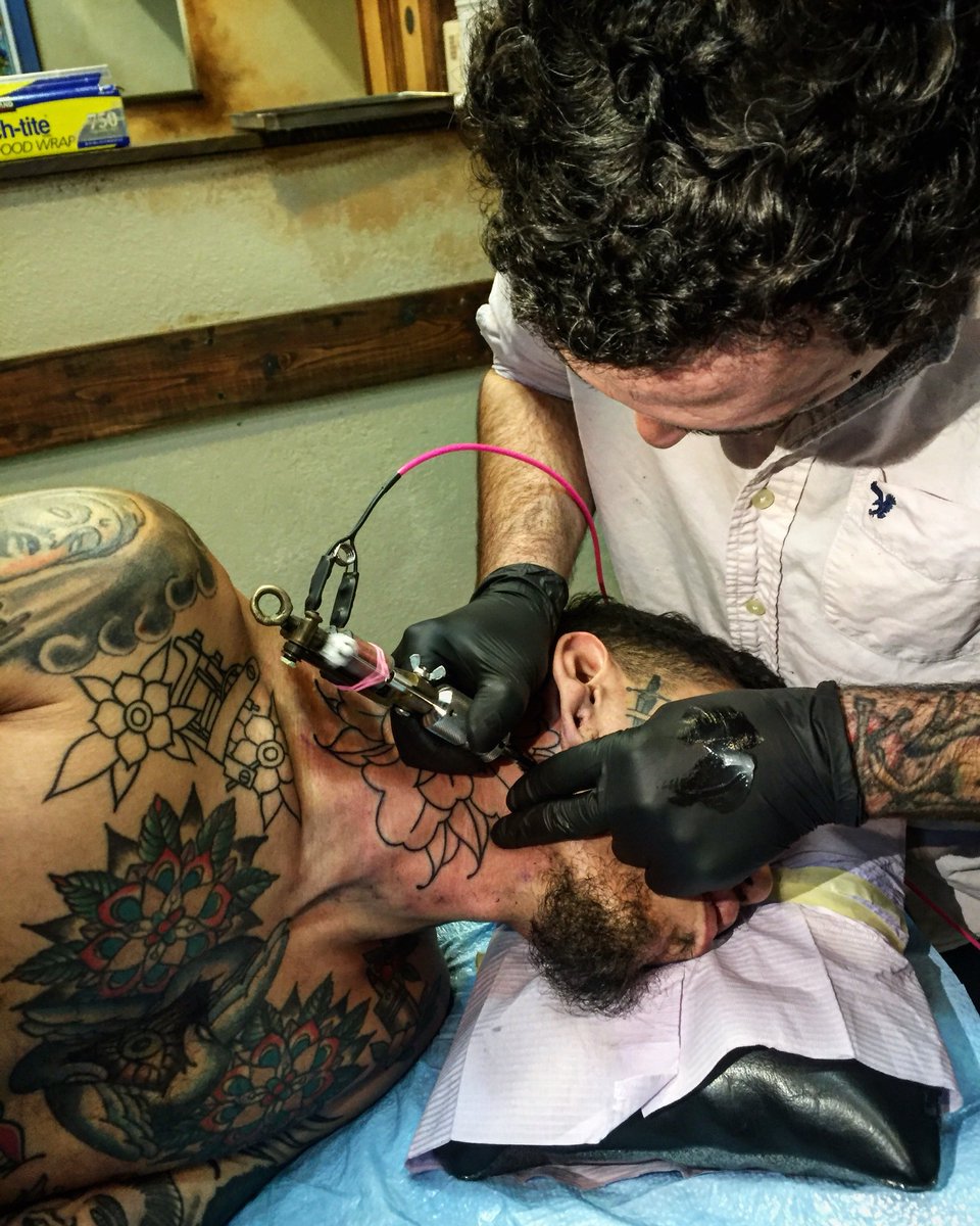 BlueDevilYbor's tweet image. @nicktaylortattoos gettin' it done ! #ybor #yborcity #7thavetattoo