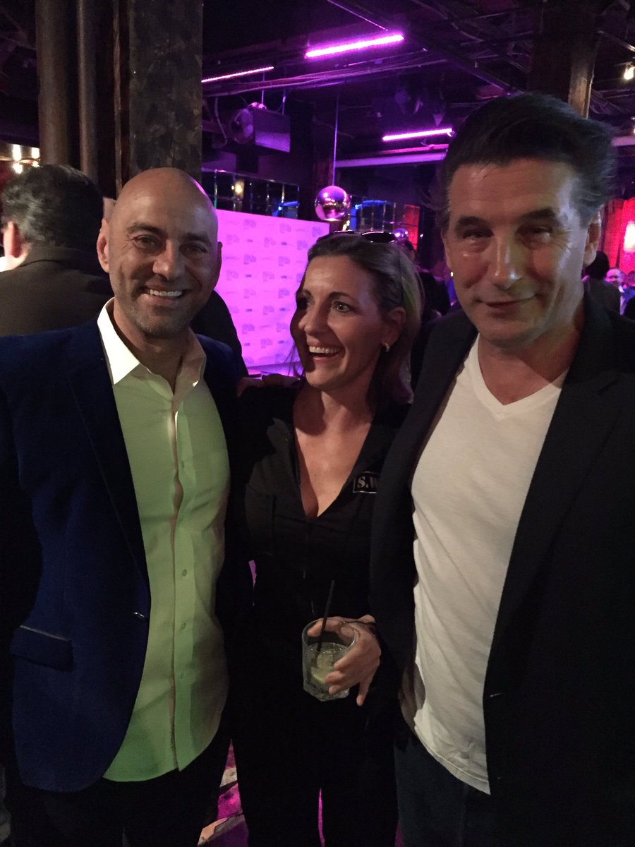 Stem Cell City Race (@stemcellrace) on Twitter photo #tbt 2 the celebritydraft b4 the stemcellcityrace. Look how happy <a href="/jaynescottages/">Jaynescottages</a> looks brushing shoulders w/ <a href="/teamfishtv/">FISH TV</a> and <a href="/BillyBaldwin/">Billy Baldwin</a>! #tbt 2 the celebritydraft b4 the stemcellcityrace. Look how happy <a href="/jaynescottages/">Jaynescottages</a> looks brushing shoulders w/ <a href="/teamfishtv/">FISH TV</a> and <a href="/BillyBaldwin/">Billy Baldwin</a>!