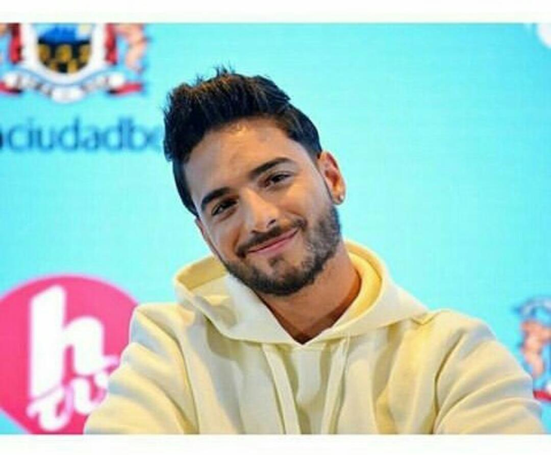 MalumaPeru's tweet photo. Hermosa sonrisa de nuestro @maluma  #ArtistaDelFestivalMaluma https://t.co/sXsMd4lI3w