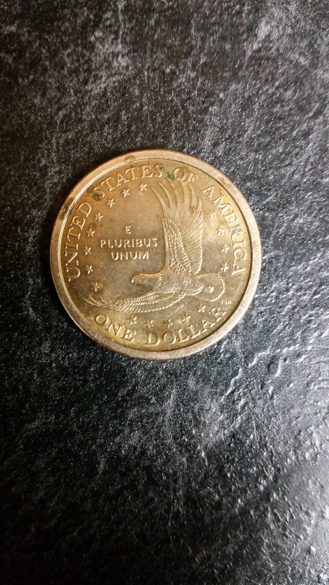 DanielPoncsak's tweet photo. Found this in my pocket tonight. Can I retire off this? #onedollarcoin 💰 https://t.co/mQoE8lMD1V