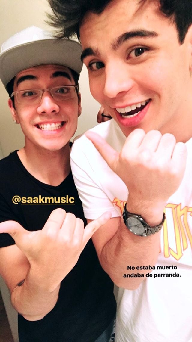sebasmylight's tweet photo. Es imposible no amar esta sonrisa @villalobossebas 
 🔥🔥🔥🔥🔥 #SebasEnPLN #SebasEnPremioLoNuestro https://t.co/lQYOYI5Vho