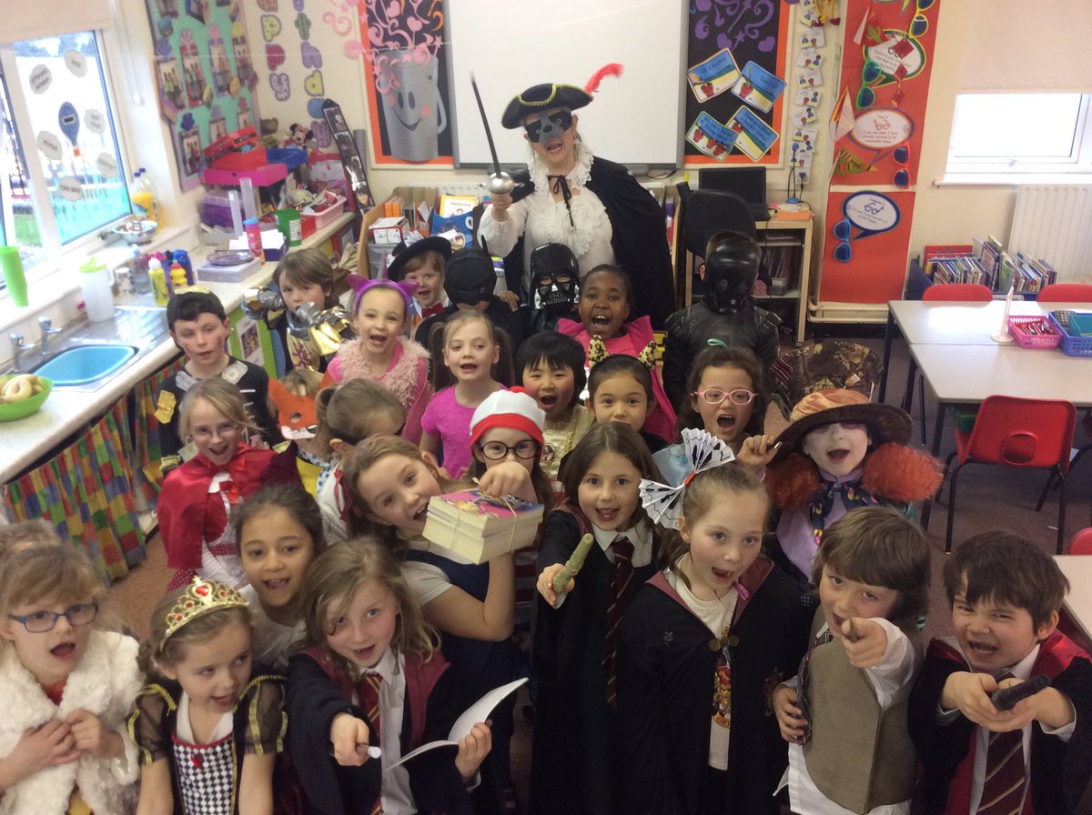 Stthomasderbys's tweet photo. Its #worldbookday today at St Thomas'. Everyone looks fantastic......and we've been celebrating with lots of exciting reading activities https://t.co/WjaZpNuUAw