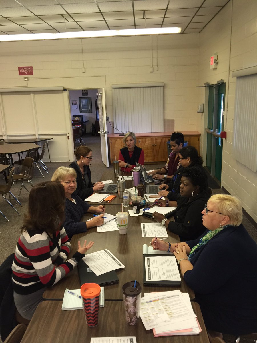 LCSD_CareerTech's tweet photo. CTE and C&amp;I Collaborating on our District's Key Performance Indicators to increase College and Career Readiness @LCSD_CareerTech @LHStinger1 https://t.co/qwGA9RNMrb