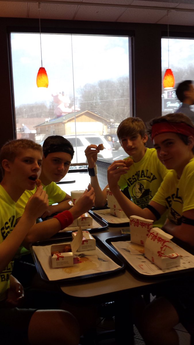 josephaallen18's tweet photo. Big Happy B-Day Shoutout to @Mitchell_M11 https://t.co/gMh8LV3r8K