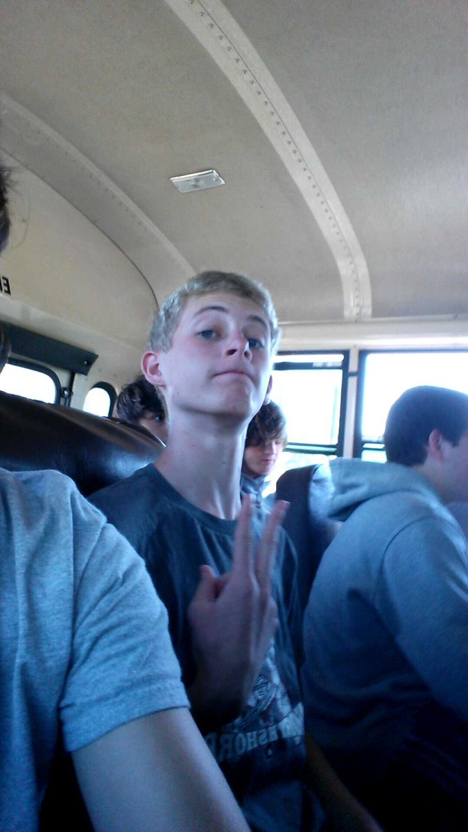 josephaallen18's tweet photo. Big Happy B-Day Shoutout to @Mitchell_M11 https://t.co/gMh8LV3r8K
