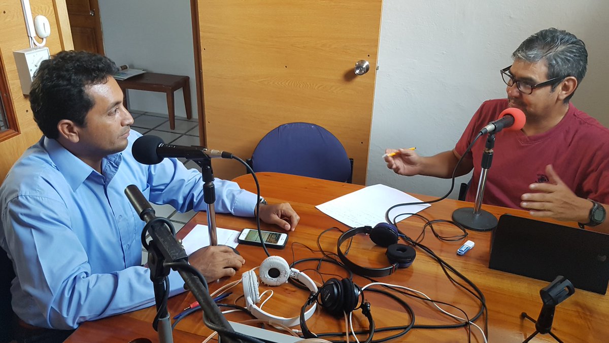 teleinsular's tweet photo. Kevin Guaycha, Pdte. Del Barrio Pelikan Bay, realizó un análisis de los 4 días de feriado de carnaval en Santa Cruz https://t.co/eW8wXGi7P9