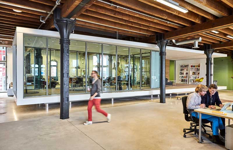 fabrique's tweet photo. Wij zoeken een ervaren interactieontwerper met verstand van e-commerce voor onze studio in Amsterdam! https://t.co/Z0UCRCyvWo #vacature https://t.co/vCq41htj6W
