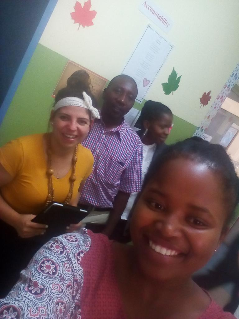 KeLLyAnnB93's tweet photo. "@Yola444: @KeLLyAnnB93 @Winnie92858052 @TumusiimeD1  #ict4red #Gapschools @maggiev https://t.co/daKwgnCB5o"