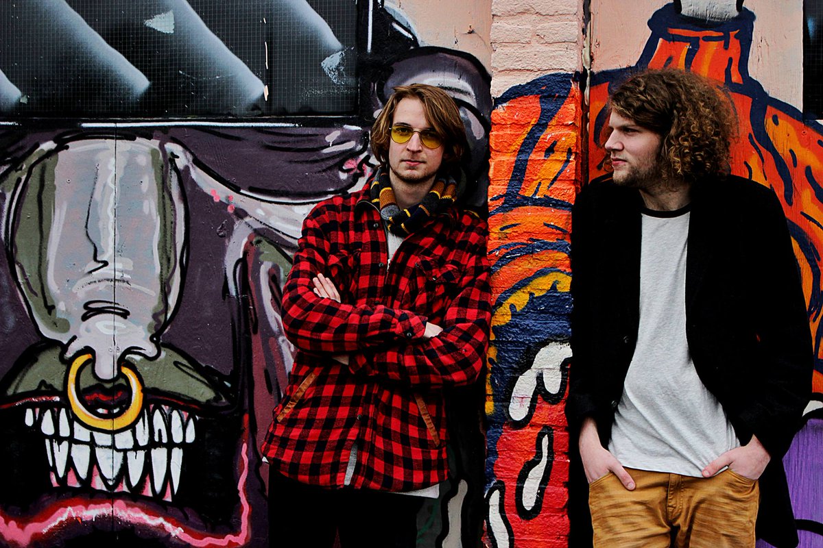 Hedon Beurs-band Money And The Man heeft zojuist haar nieuwe single + clip uitgebracht: youtube.com/watch?v=MHDq9y…