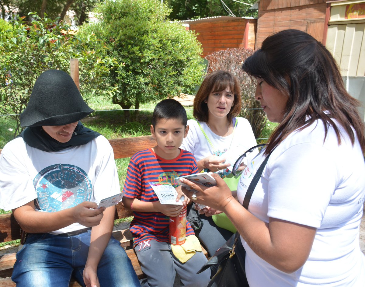 SaludJujuy's tweet photo. Tilcara se sumó a la Campaña #SentirnosBien, #DisfrutemosSinExcesos → https://t.co/bBzTwVsg5n | #Jujuy @MarioFiad @Sedronar https://t.co/KthclolRVN