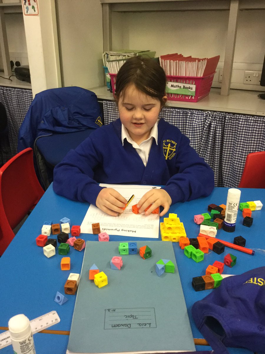stwilfridspri's tweet photo. We are problem solving in maths relating to our Ancient Egypt topic. #buildingpyramids https://t.co/OyD0rSH5YD