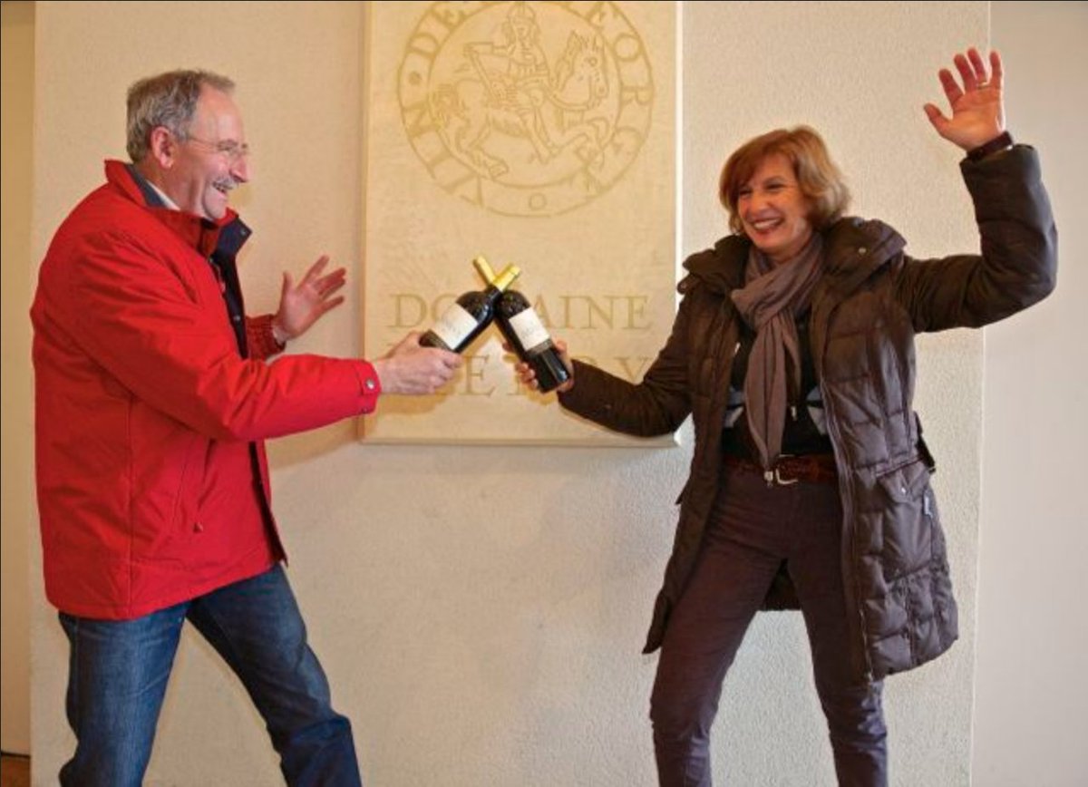 Laurence &amp; François du <a href="/DomaineHenry/">Domaine Henry</a> seront ce soir derrière le bar à #vin O'Sud! EN GARDE! trinquefougasse.com/evenement/laur… #Mailhol #VinVermeil