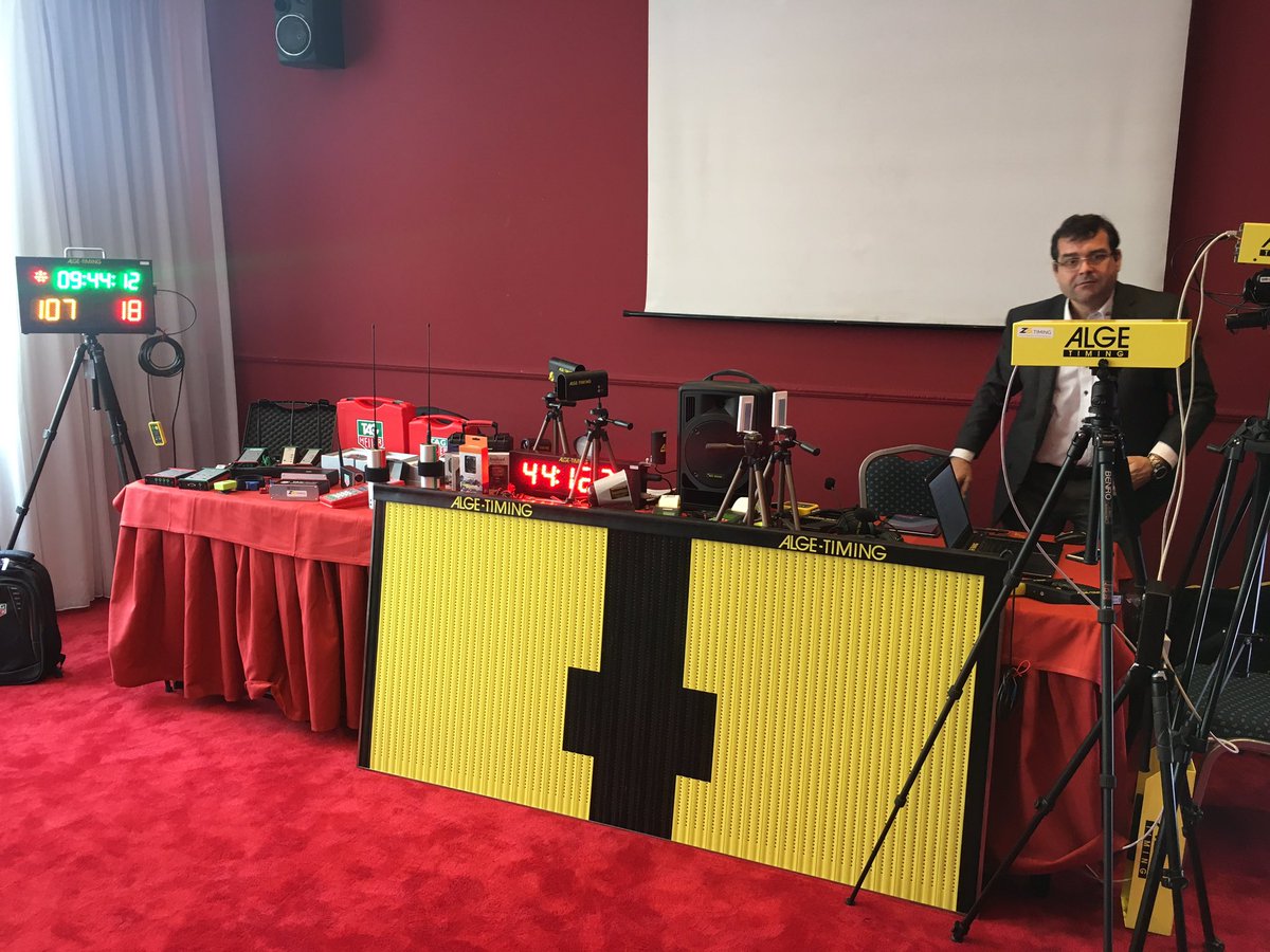 federcronos's tweet photo. La Sala della tecnologia all'#AssembleaFicr dei #cronometristi di #Riccione. Presenti #AlgeTiming @microgate @DigitechTiming e #SwissTiming https://t.co/taHHN2F6Tm