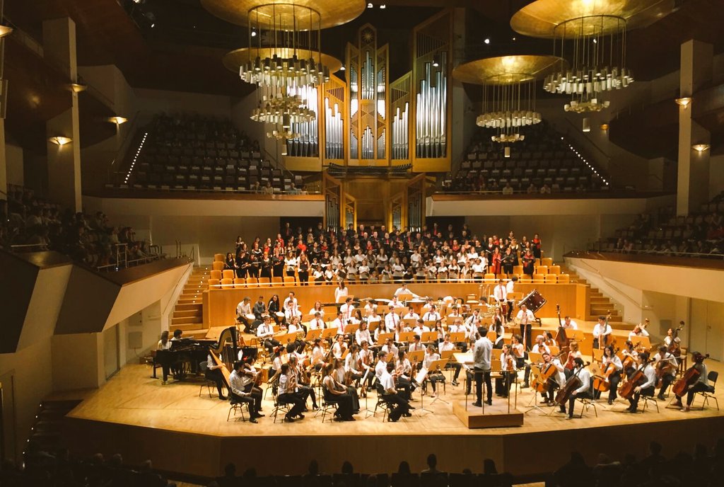 FVocesCD's tweet photo. Gracias @orquestaJOECOM @JASimarro por el increíble concierto de ayer. Con personas así es más fácil trabajar #porunmundomejor. https://t.co/pLtG2X9bI2