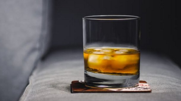 BIIandBIIAB's tweet photo. Which #drinks to stock in 2017? @morningad have the answers. #bars #pubs https://t.co/KFOIApdytO https://t.co/2yQpUPjd5i