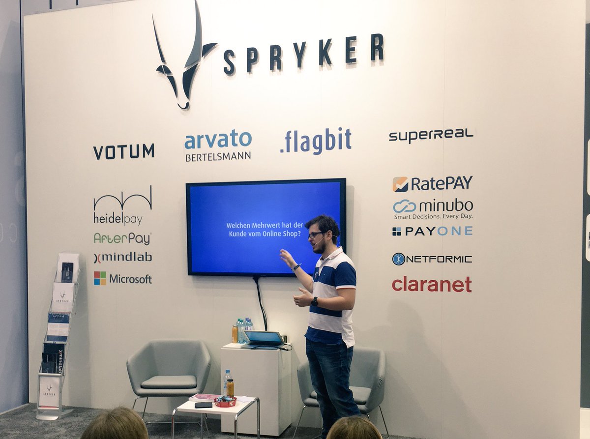 _Ivan_Peric's tweet photo. Spannender Vortrag von Michael Türk zum Thema wie man im B2B online erfolgreich sein kann #OMR17 #Flagbit #sprysys https://t.co/DdK4jx9Qxh