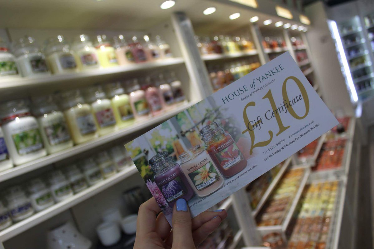 Houseof_Harris2's tweet photo. Don't be stuck this Mothers Day, We have Gift Vouchers available in store. #giftideas #exeterguildhall #yankeecandlelover https://t.co/4Qv6av9xZn