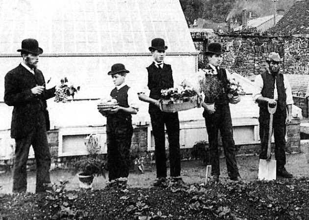 We've a lot of hands on projects this year at the home, if you can spare a couple of hours and want to get involved just reply to this tweet