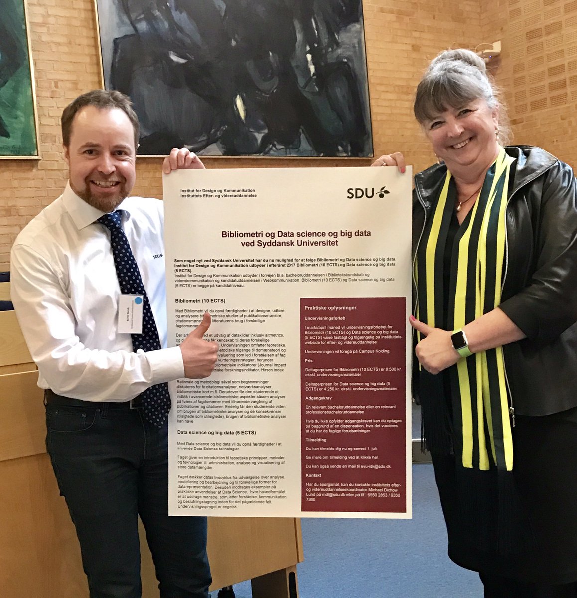 astronerd's tweet photo. Eneste #posterselfie på #dffuvinter17  ??? https://t.co/FSr3k5CiEn