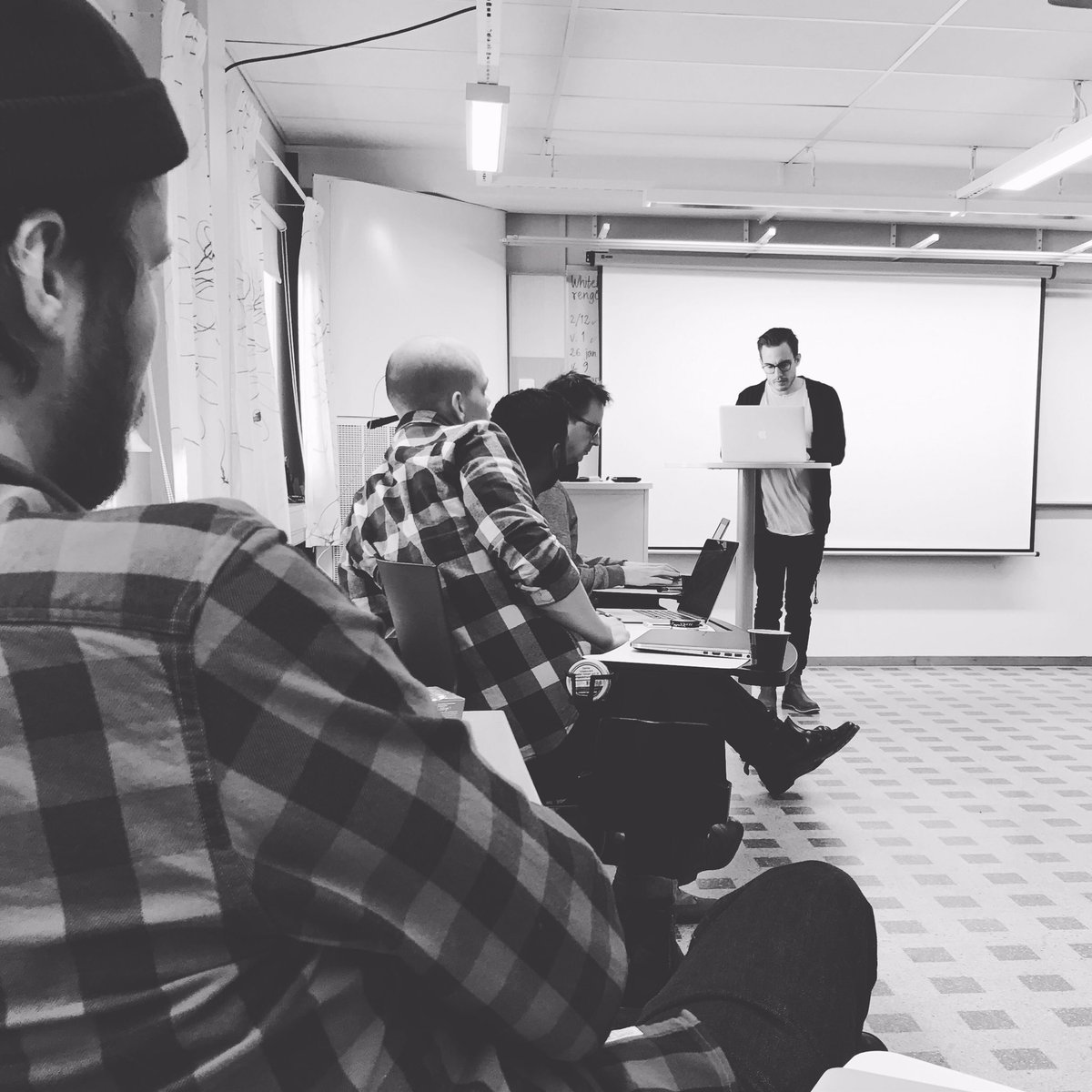 Idag pitchar vi om frukter och grönsaker med <a href="/niklasberg/">Niklas Berg</a> 🍏🍌🥝🍅