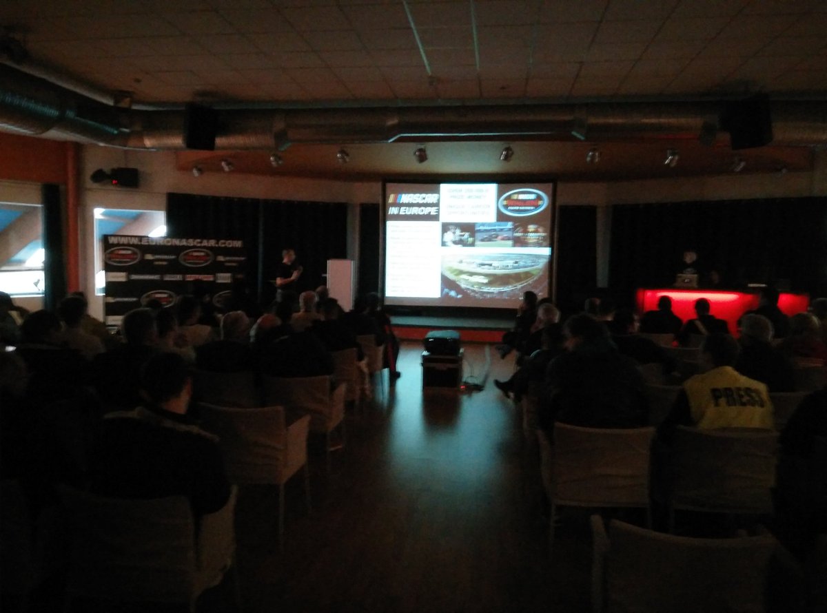 TrackFever_eu's tweet photo. Press Conference @EuroNASCAR the season 2017 is ready to start! #raceislife #nascar with @MotorsportRants https://t.co/ZHsdDd44W3