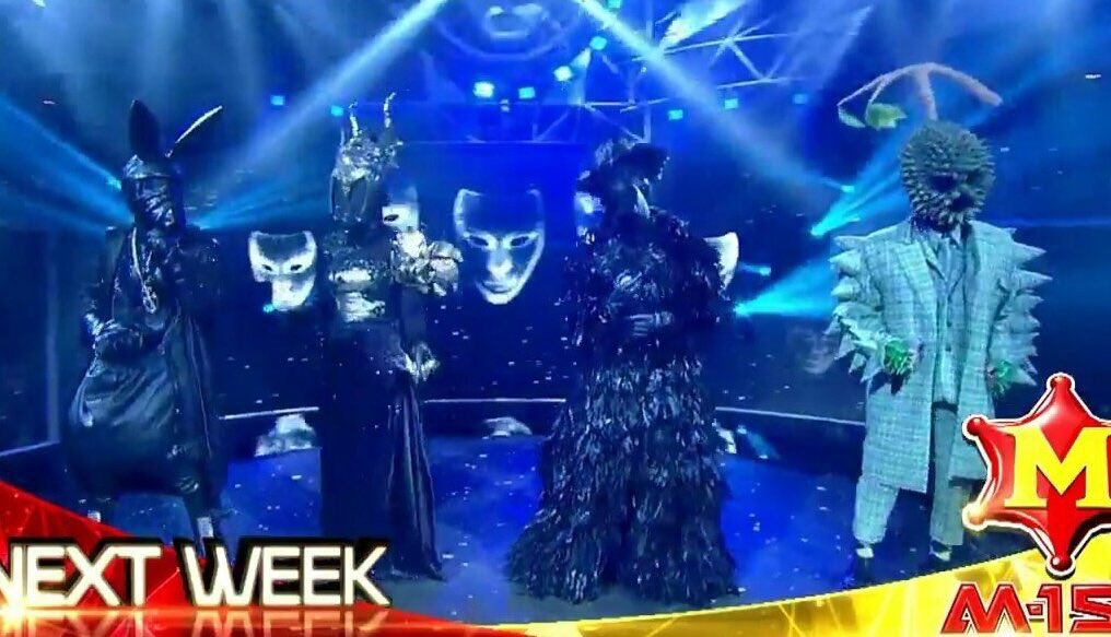urbitch11's tweet photo. คนอื่นเค้ามาในหน้ากากanimals กันหมด ส่วนพี่ทอมนั้นนางไม่ได้ใส่ชุดทุเรียนนะ นั่นคือหน้ากากเม่น 55555555 เม่นเขียวด้วย 🤣#TheMaskSinger https://t.co/PULKD8arDG