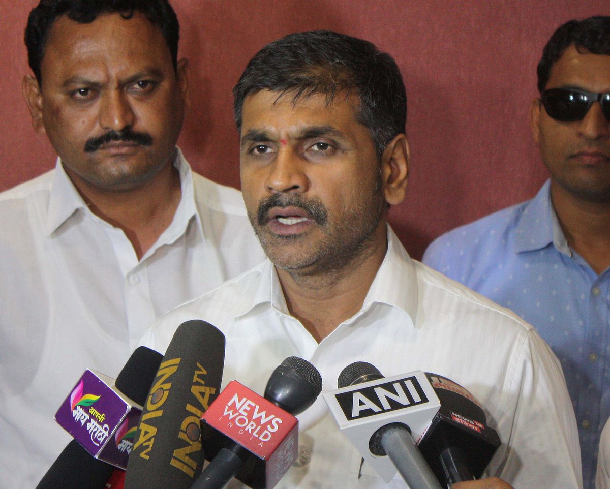 NCPspeaks's tweet image. शिवाजी पार्कमध्ये सेल्फी पॉईंटपेक्षा स्टडी पॉईंट असणे जास्त गरजेचे आहे - @AhirsachinAhir (1/2) #StudyPoint #Mumbai @MumbaiNCP